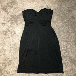 Black strapless mini dress with pockets👗